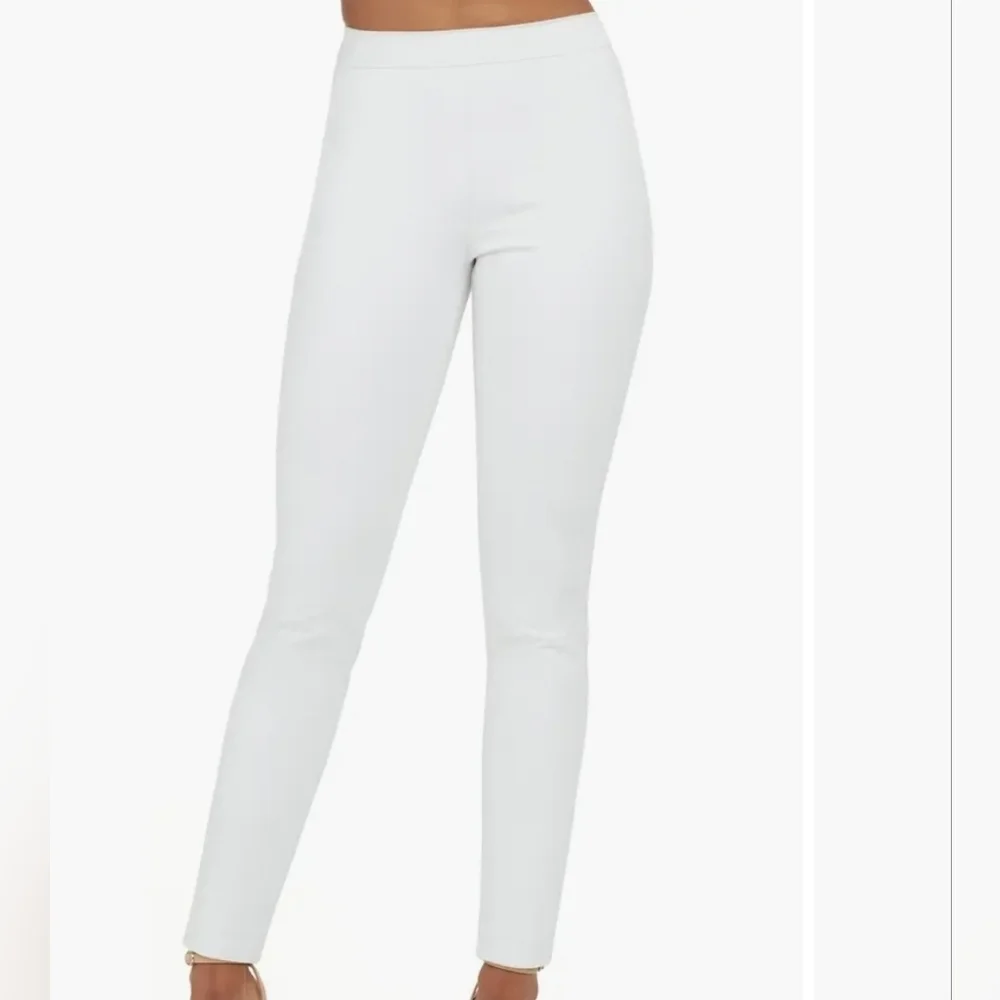 SPANX NWT On The Go Slim Straight Ankle Pants with Ultimate Opacity Technology S